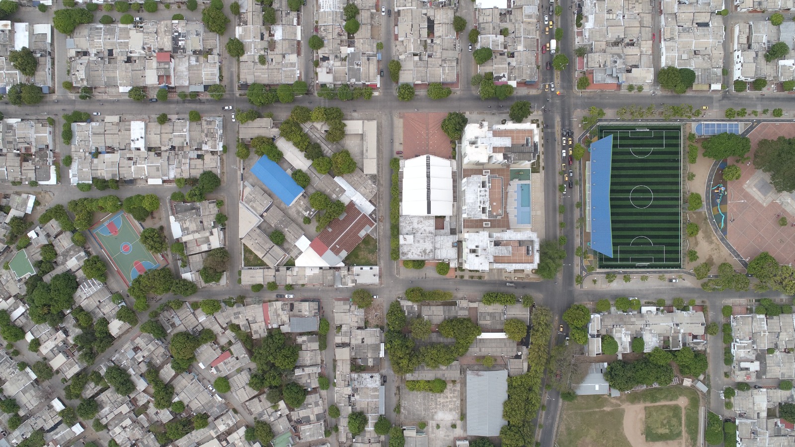 PARQUE GARUPAL